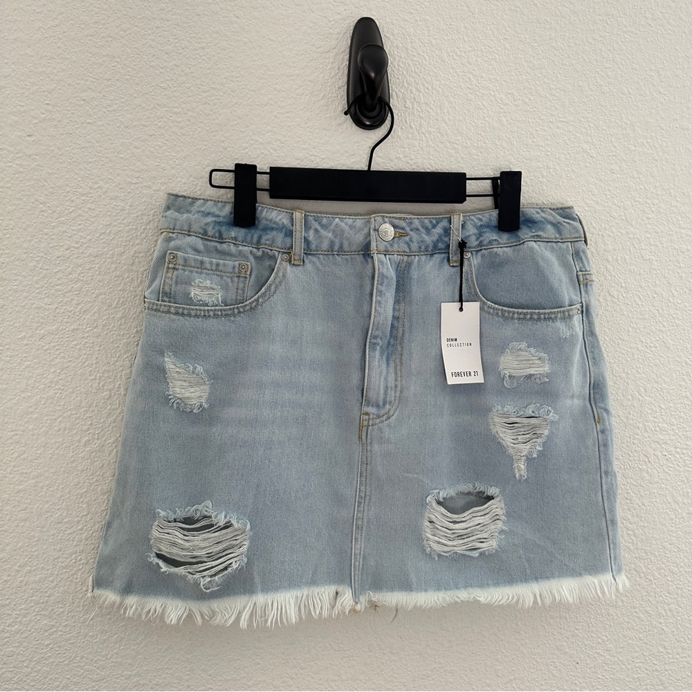 Forever 21 Blue Distressed Raw Hem Denim Mini Skirt Deadstock Y2K‎ Size 30